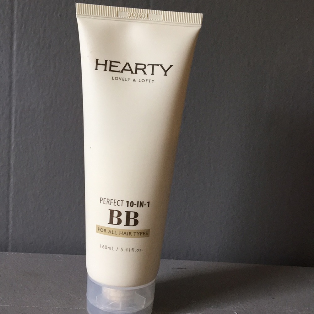 Hair protection leave in conditioner